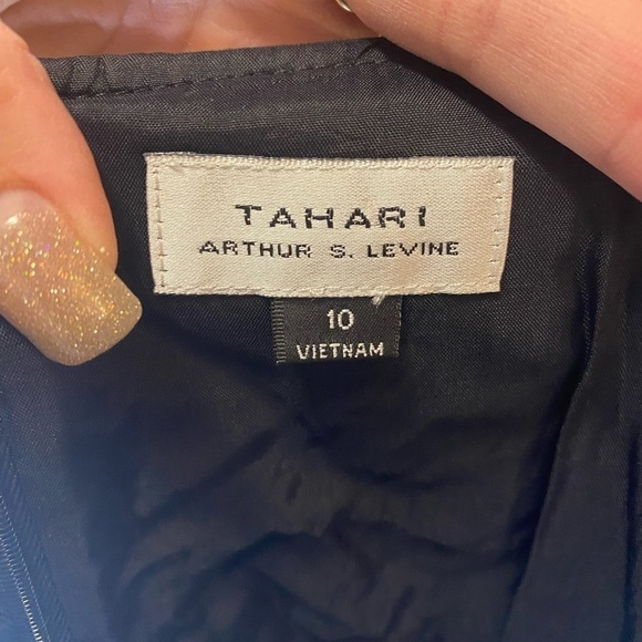 Tahari ASL black mini dress size 10 - Picture 6 of 6